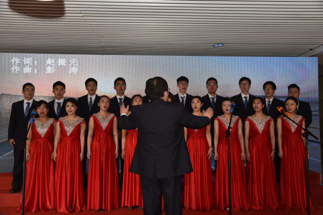 1496501030937313.jpg 16-華東分院合唱團(tuán)《新能源之歌》.jpg